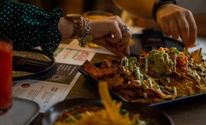 Mexicaanse snack op de MSC Virtuosa